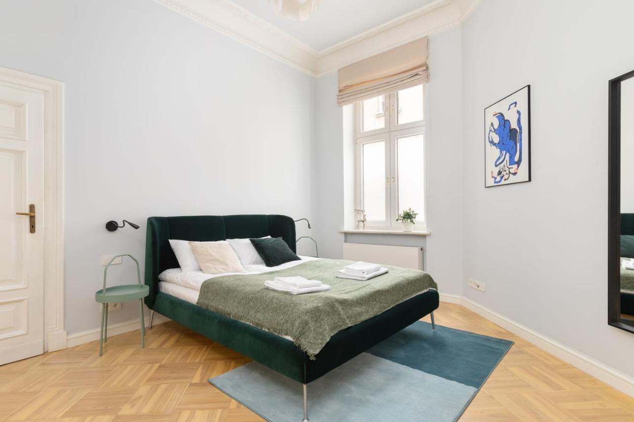 Marszalkowska 58 - Classy Two Bedroom Apartment With Balcony By Noclegi Renters Βαρσοβία Εξωτερικό φωτογραφία